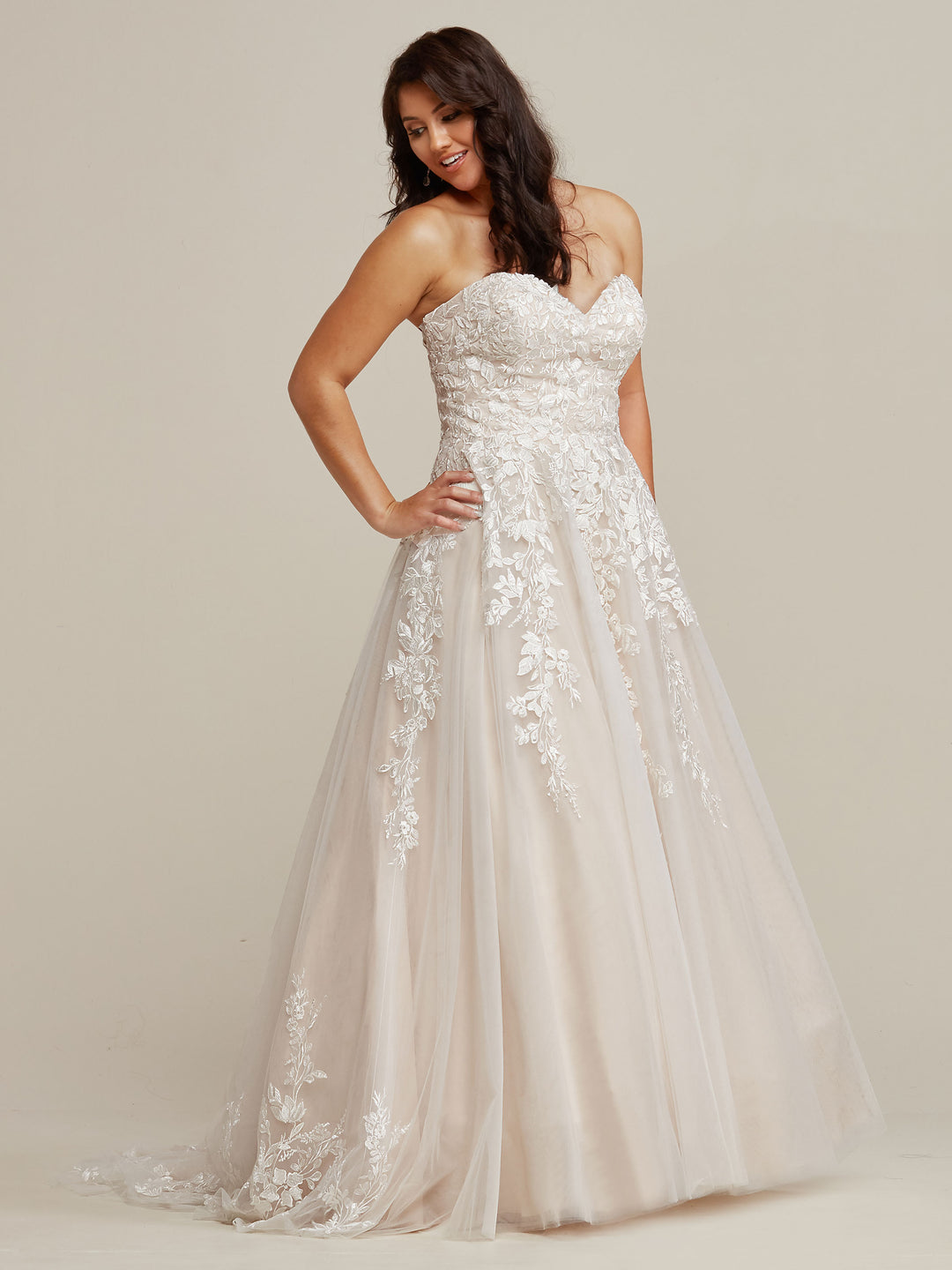 Plus size sweetheart wedding dresses best sale