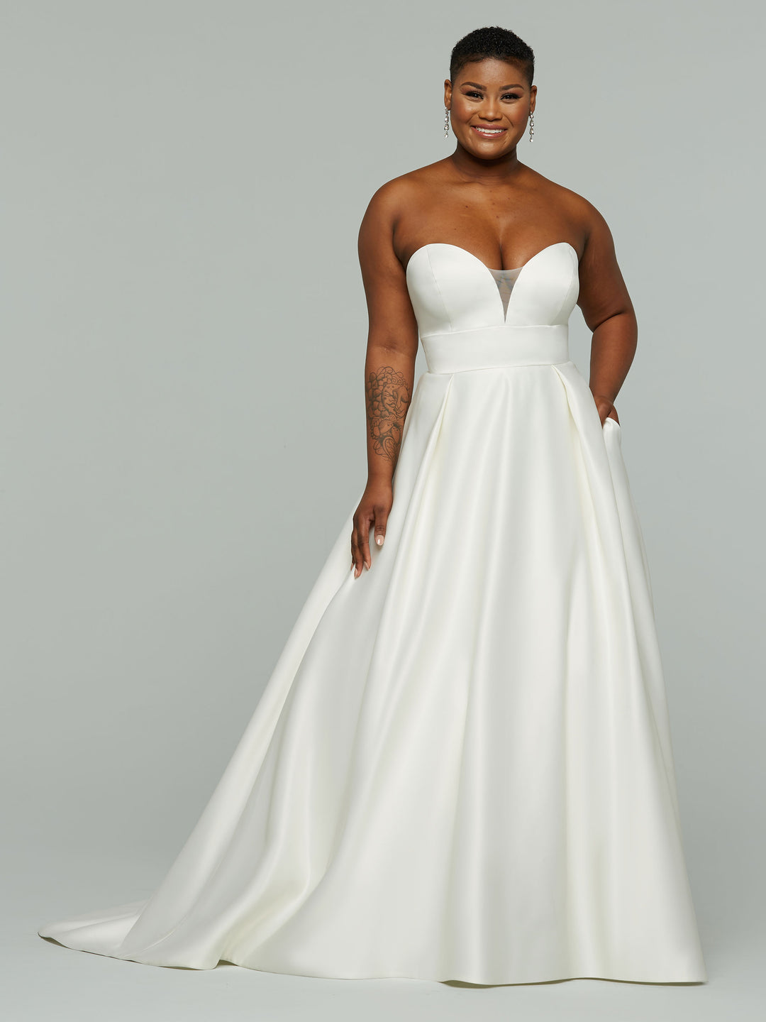 Affordable Plus Wedding Gowns Under 700 Avery Austin